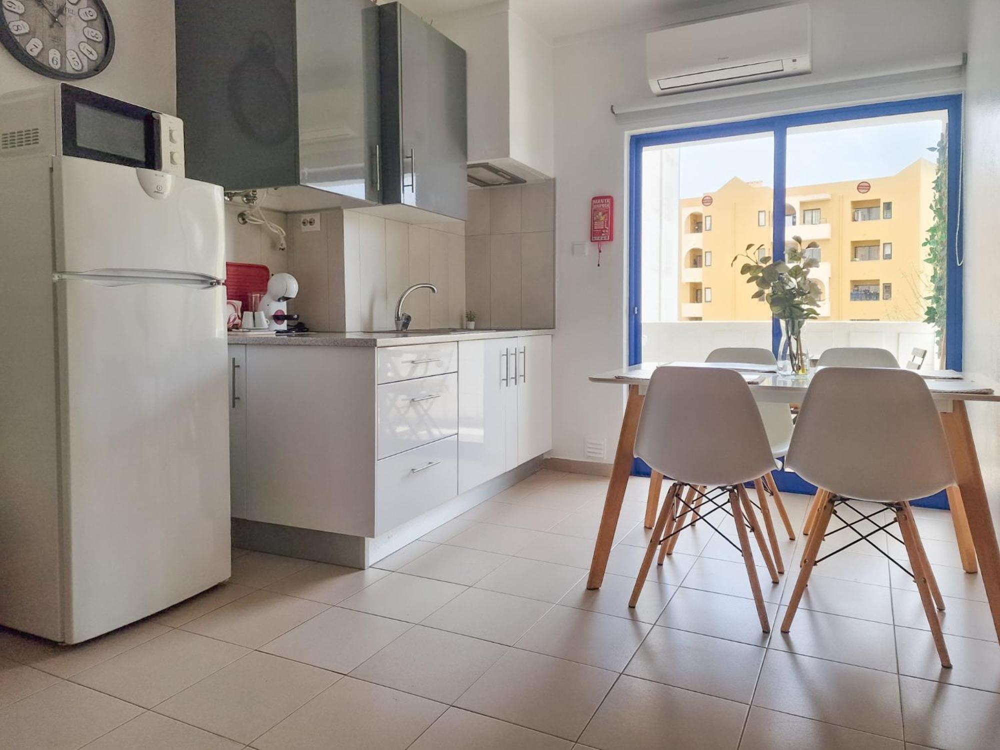 Apart Praia Da Rocha - Ac - Wifi - By Bedzy ปอร์ติเมา ภายนอก รูปภาพ